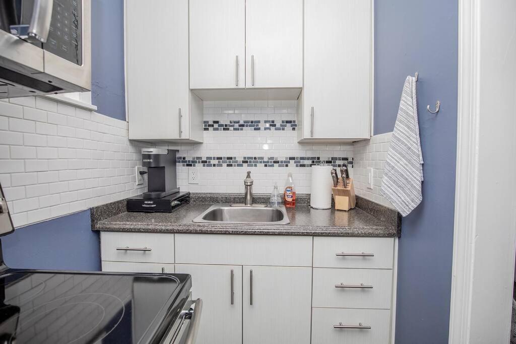 Walk To 12 South, 7 Min To Downtown, Free Parking! Appartement Nashville Buitenkant foto